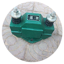 �}(c��ng)�����(d��ng)��