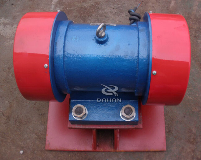 倉壁振動(dòng)器